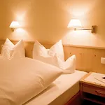 Bed & Breakfast Maria Stuben am Arlberg