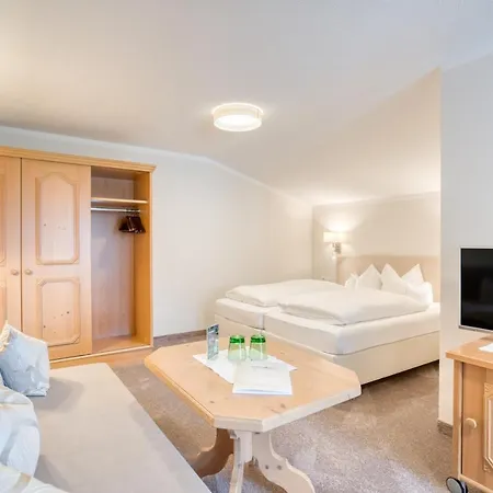 Maria Frühstückspension 3*