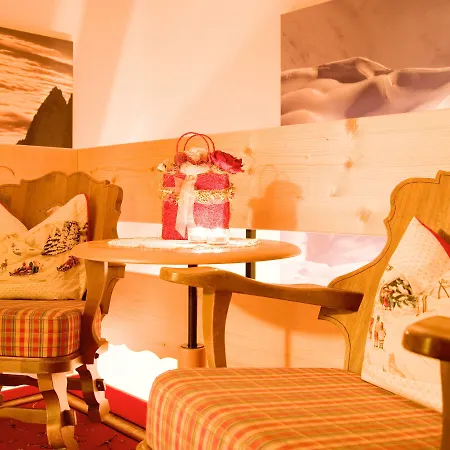 ベッド・アンド・ブレックファスト Maria シュトゥーベン・アム・アールベルク